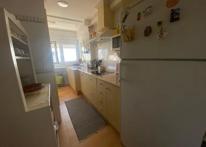 Tita Uchi En La Playa Grupo Ac Gestion * Кадис